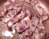 A picture of step 1 of Gorgonzola Fettuccine With Spinach And Bacon.