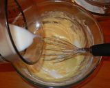 A picture of step 5 of American Blackberry Muffin.