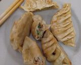Foto langkah ke 6 dari resep Gyoza Ayam.