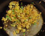 A picture of step 3 of Paneer Bhurji.