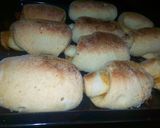 A picture of step 19 of Spanish filled bread.
