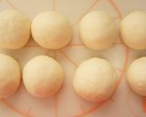 A picture of step 1 of Lys d'Or Mini French Bread.