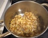 Foto del paso 1 de la receta: Sopa de pescado a la donostiarra