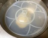 A picture of step 2 of Star Pizza.