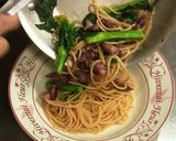 A picture of step 9 of Firefly Squid and Nanohana Spaghetti.