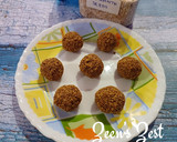 A picture of step 5 of 10 minutes Amaranth Jaggery Balls.