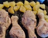 Foto del paso 3 de la receta: Muslitos de pollo con patatas y salsa de almendras