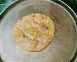 A picture of step 3 of Millets Masala Mint Roti.