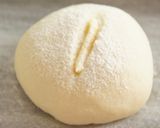 A picture of step 5 of Lys d'Or Mini French Bread.