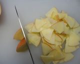 A picture of step 4 of Sweet and Sour Apple and Daikon Radish Namasu.