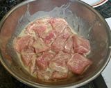 A picture of step 4 of General Toink (Tso but pork).