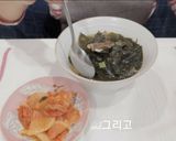 白鍾元食譜|超簡易版牛肉海帶湯【Sogogi Miyeok-guk】的食譜步驟5照片