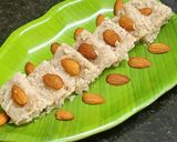ओल्या नारळाची वडी (Olya Naralachi Vadi Recipe In Marathi) रेसिपी स्टेप 6 फोटो 