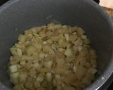Foto del paso 2 de la receta: Tortilla de patatas, calabacín y cebolla [OLLA GM]