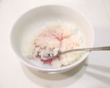 A picture of step 4 of Easy Sakura Mochi (Cherry Blossom Rice Cake) from Cooked Rice.