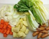 A picture of step 1 of Chinese Cabbage Cream Stew.