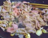 A picture of step 3 of Chinese Cabbage & Bok Choy Salted Pork Belly in Sauce.