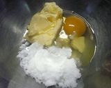 A picture of step 2 of Chocolate Marble Muffins.