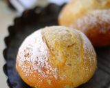 A picture of step 12 of Hard Dinner Rolls with Black Pepper and Rosemary.