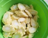 Foto langkah ke 3 dari resep Tumis Brokoli, Ayam dan Baby corn.