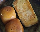 A picture of step 1 of Masala pav.