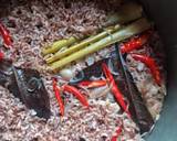 Cara Membuat Nasi Liwet Bakar Beras Merah 3