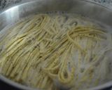 Foto del paso 4 de la receta Tallarines de trufa con salsa de queso roquefort