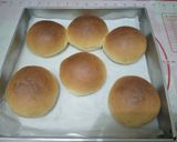 Foto langkah ke 3 dari resep Korean Cream Cheese Garlic Bread.
