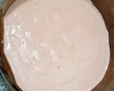 A picture of step 4 of Strawberry 🍓essence cake.
