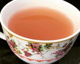 A picture of step 5 of Apple peel tea.