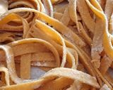 Foto del paso 4 de la receta: ENSALADA TIBIA CON FIDEOS DE GARBANZO