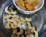 A picture of step 4 of Kaju Karela Sabji.