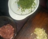 Foto langkah ke 1 dari resep Tumis daging cincang brokoli mpasi 10 bln.
