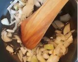A picture of step 2 of Quinoa porridge In Red Thai Gravy.
