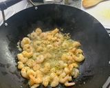 Foto del paso 1 de la receta: Tallarines con salsa de camarones