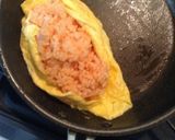 A picture of step 3 of Soft Egg Omurice.