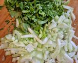 Foto del paso 1 de la receta: Sopa clara de pak choi