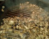 A picture of step 1 of Almu's surprise lasagna.