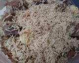 A picture of step 1 of Meat pilau.