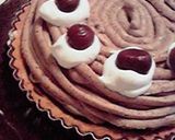 A picture of step 10 of Sweet Chestnut Mont Blanc Tart With Mousse.