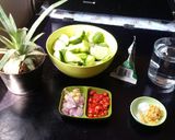 Foto langkah ke 1 dari resep Oyong/Gambas Masak Santan Pedas.
