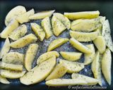 Foto del passaggio 5 della ricetta Polpette di Baccalà Gluten Free con Patate Arrosto