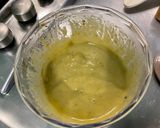 Une image de l'étape 4 de Sauce salade au pesto de céleri.