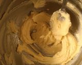 बटर  चोको चिप्स नानखटाई (butter choco chips nankhatai recipe in marathi) रेसिपी स्टेप 1 फोटो 