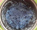 Foto langkah ke 6 dari resep Nasi Gurih Bunga Telang Rice Cooker.