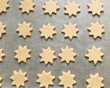 Apró mézes sütik recept fázis 3 fotója