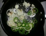 Foto langkah ke 3 dari resep "Steak Ayam Lada Hitam Mantap".