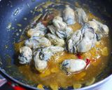 A picture of step 11 of Shiso-Scented Oysters Marinated in Oil.