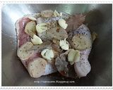รูปขั้นตอนการทำที่ 1 ของ Fhilipino Chicken Adobo ไก่อบสไตล์ฟิลิปปินส์