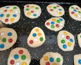 Foto del paso 1 de la receta: Cookies divertidas para los más pequeños de la casa 🍪🍪🍭